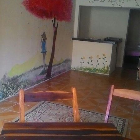 Hostel Guara Guaramiranga Esterno foto